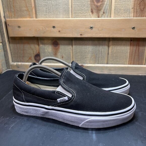 Vans Slip-On Black Canvas Shoes Mens 7 Womens 8.5 Casual Skate Style - Picture 1 of 7